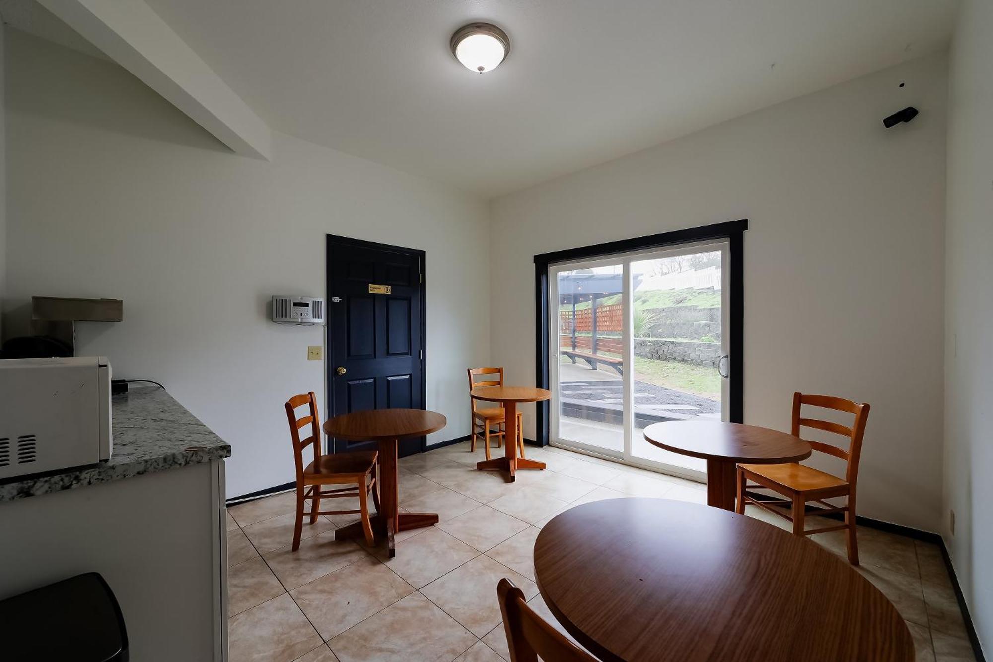 Coastal Inn By Oyo Lincoln City - Oregon Coast Hwy Ngoại thất bức ảnh