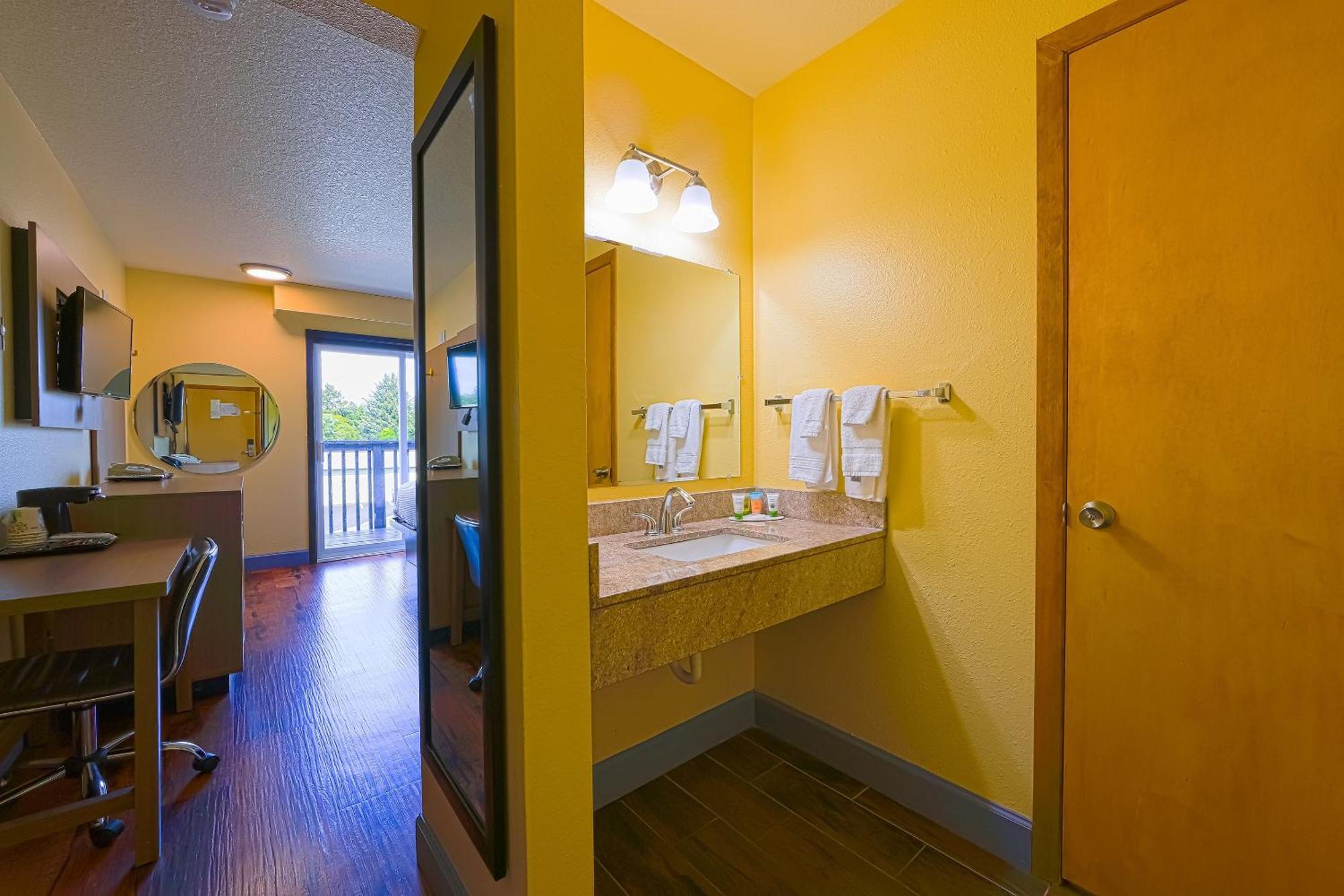 Coastal Inn By Oyo Lincoln City - Oregon Coast Hwy Ngoại thất bức ảnh