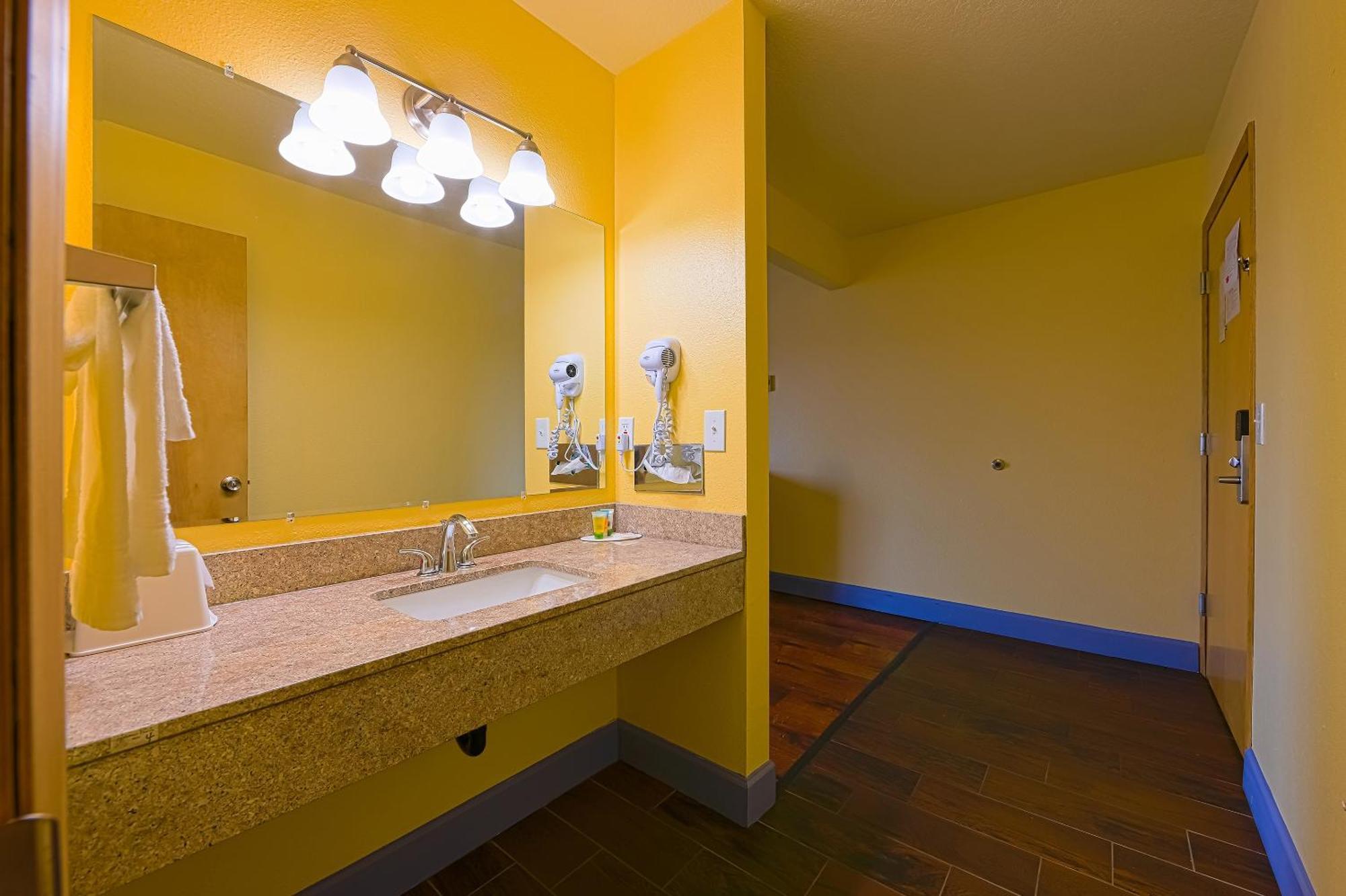 Coastal Inn By Oyo Lincoln City - Oregon Coast Hwy Ngoại thất bức ảnh